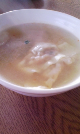 キムチワンタンスープ