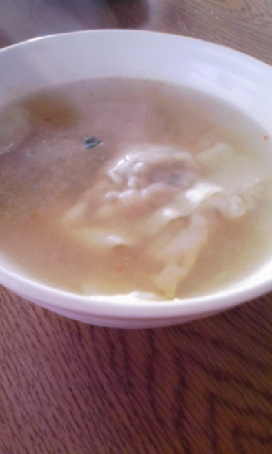 キムチワンタンスープの写真