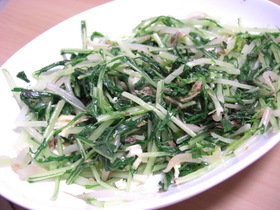 ペロリと食べれる☆水菜と揚げのごま油和え