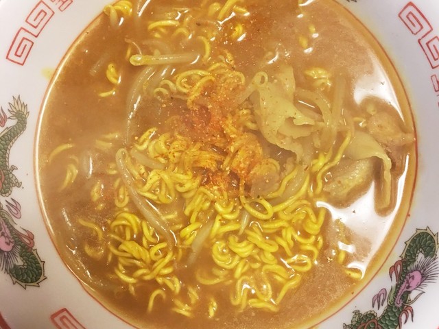 インスタント麺で作るカレーラーメン レシピ 作り方 By 我が家の御飯 クックパッド 簡単おいしいみんなのレシピが359万品