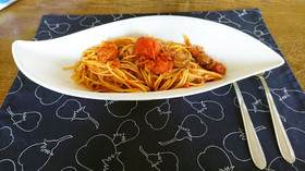 トマトソーススパゲッティ(ピッツァにも)