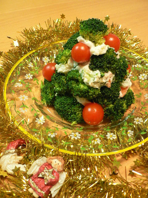 ポテトサラダ☆クリスマスツリー仕立ての画像
