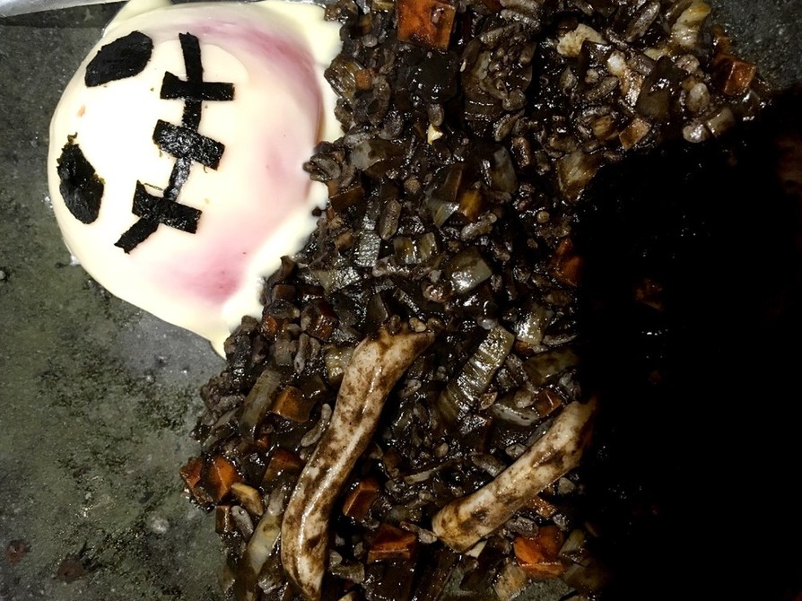 ハロウィン用イカスミリゾットの画像