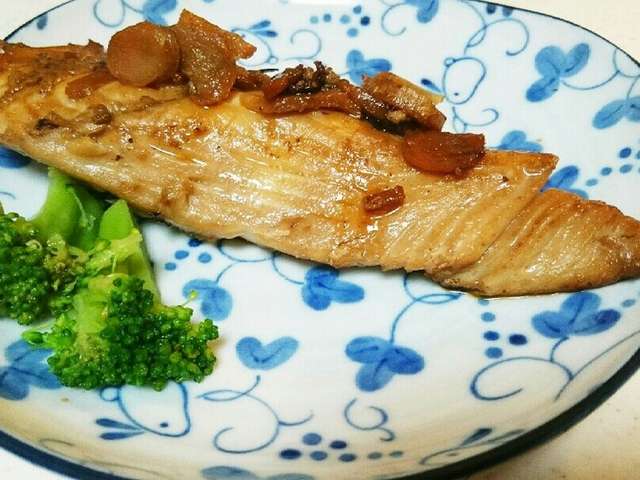 漬けて焼くだけ サワラの照り焼き風 By 朋友1979 クックパッド