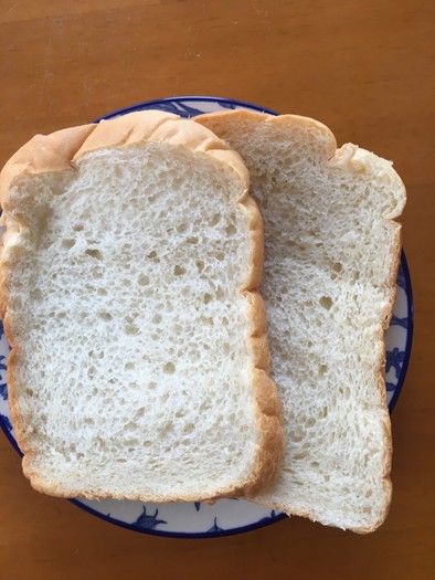 HBで柔らかモチモチ食パンの写真