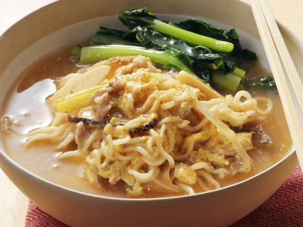 酸辣湯ラーメン