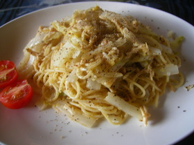 白菜のマスタードとマヨネーズのパスタ