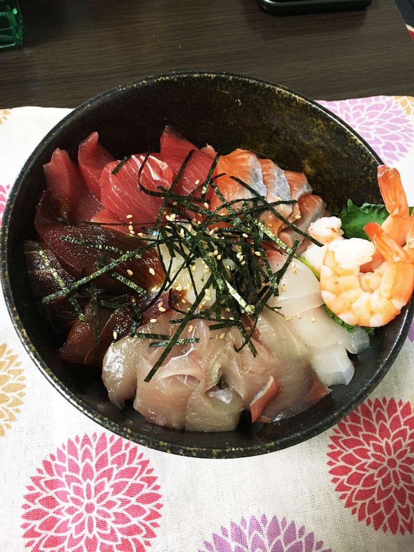 海鮮丼 by ばっしー84 【クックパッド】 簡単おいしいみんなのレシピが354万品