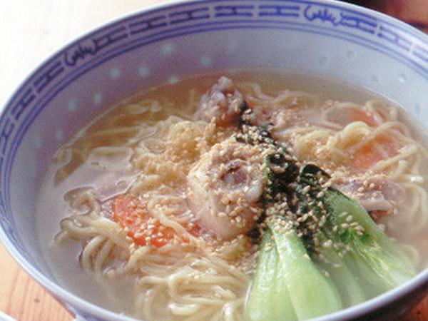 鶏煮込みラーメン