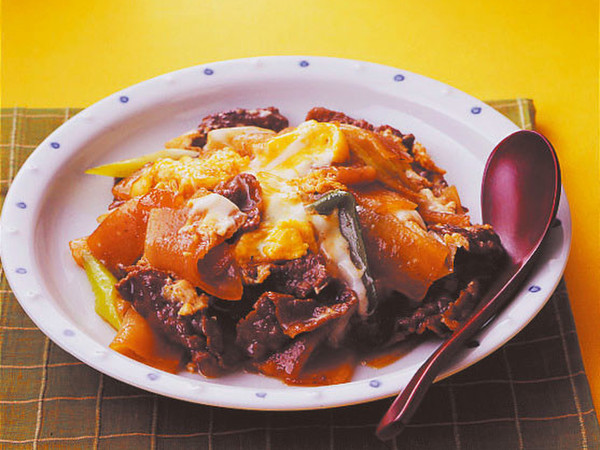 牛肉と大根の甘辛卵とじ