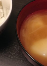 リードで楽ちん♩玉ねぎとジャガ芋の味噌汁