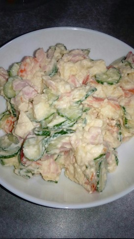 野菜いっぱいのポテトサラダ♥