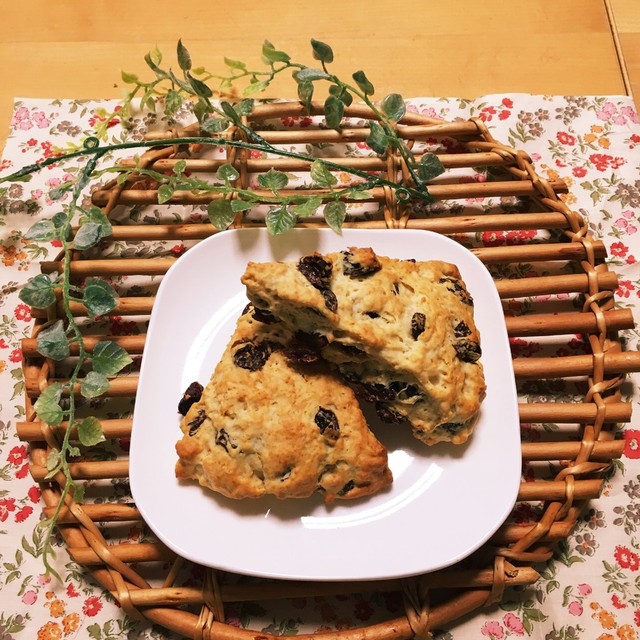 一番簡単 Hmでレーズンの激うまスコーン レシピ 作り方 By ヘルシーお菓子研究所 クックパッド 簡単おいしいみんなのレシピが370万品 一番簡単 Hmでレーズンの激うまスコーン レシピ 作り方 By ヘルシーお菓子研究所 クックパッド 簡単おいしいみんなのレシピが370万品