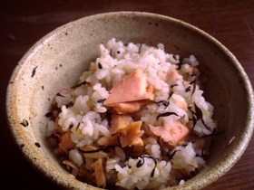 ฺ✿ฺ❀鮭ひじき飯ฺ❀✿ฺ