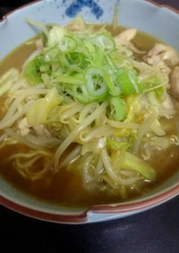 鶏野菜カレーあんかけラーメン