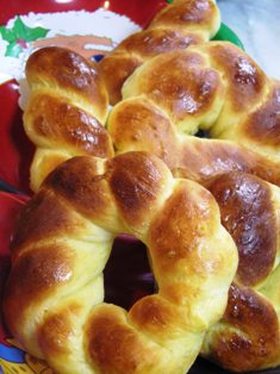 オレンジ風味のリースパン