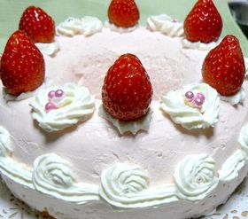 ピンクのケーキ