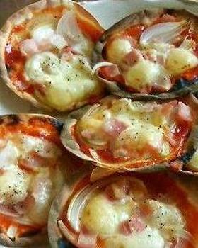 餃子の皮でクリスピーピザ