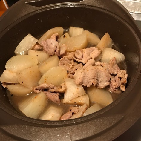 大根と豚バラ肉塊の南蛮煮