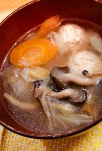 鶏ガラの野菜スープ