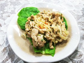 簡単!玉ねぎヨーグルトで豚味噌炒め