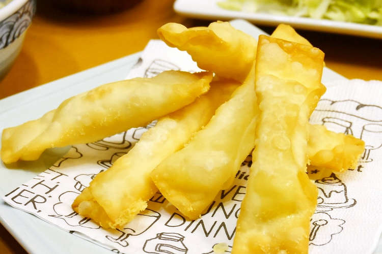 餃子の皮でチーズの包み揚げ 揚焼きで簡単 レシピ 作り方 By Yunachi30 クックパッド