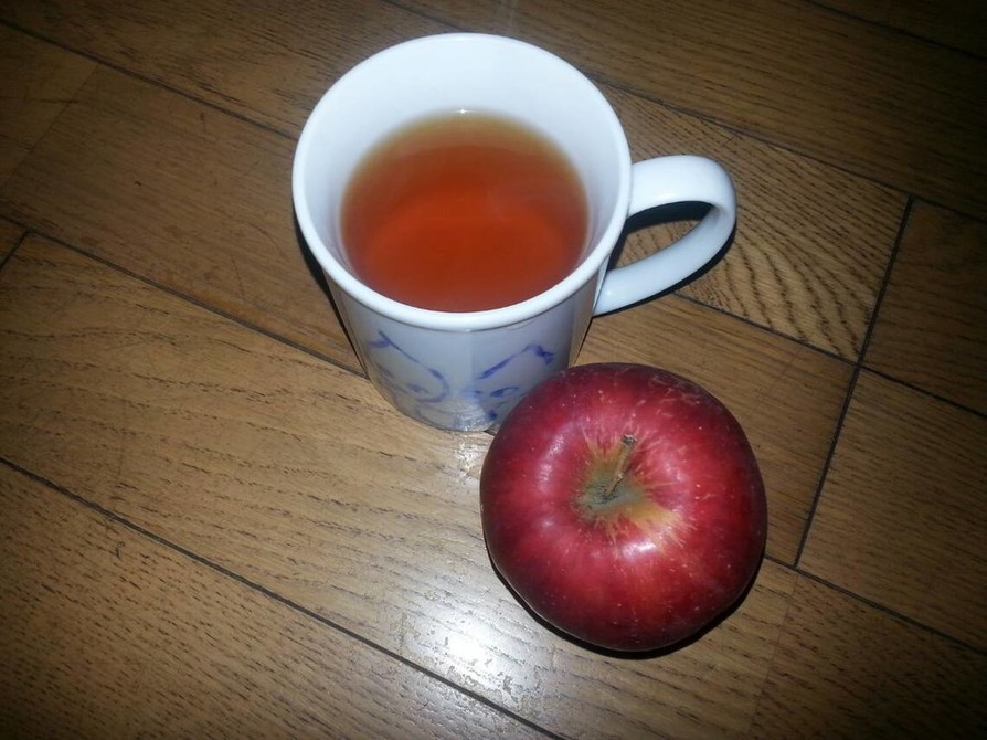 リンゴの香りの紅茶の画像