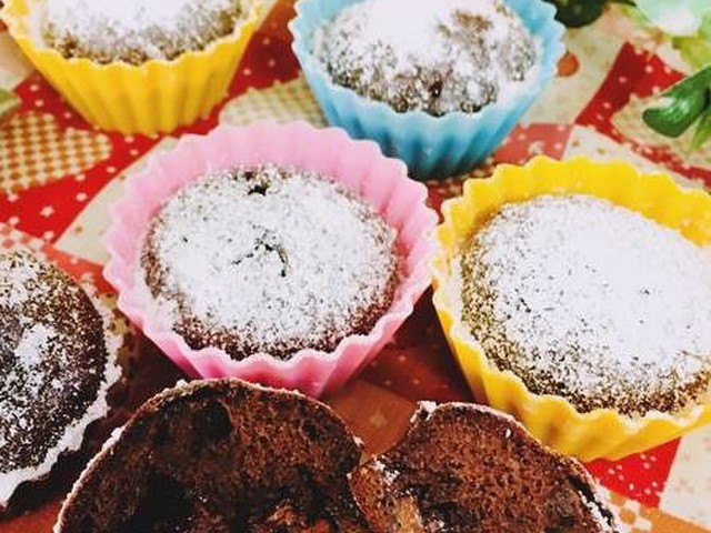 一口サイズ 甘さ控えめショコラケーキ レシピ 作り方 By あっつぁん クックパッド 簡単おいしいみんなのレシピが360万品