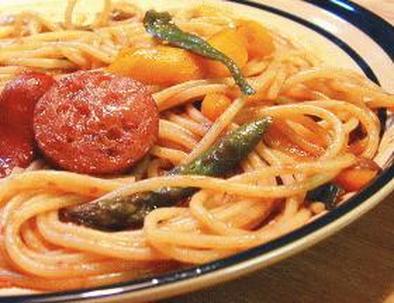 バルサミコ風味のスパゲッティの写真