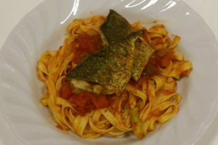 ごま鯖のトマトパスタ レシピ 作り方 By 熊本県水産振興課 クックパッド 簡単おいしいみんなのレシピが351万品