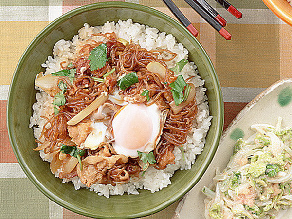 豚の甘辛丼