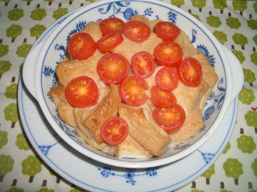 ミルクティーとプチトマトのパンプディングの画像
