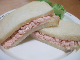 おさかなのソーセージ☆サンドイッチ