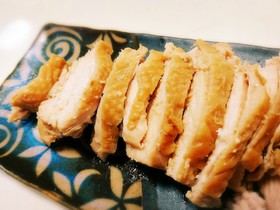 鍋で放置【鶏胸肉の柔らかチャーシュー】