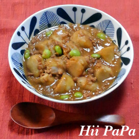 里芋と豚ミンチの味噌煮