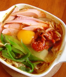 おさかなのソーセージ入りチゲら~めん