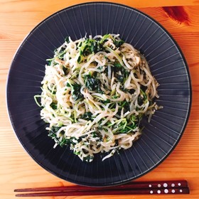糖質制限◎しらすと緑野菜のしらたきパスタ