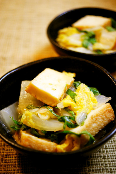 白菜と厚揚げの蒸し煮＊味噌生姜味の写真