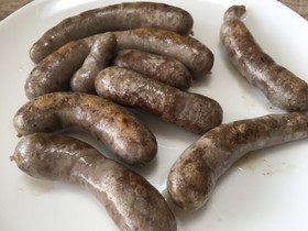 鹿肉のハーブソーセージ