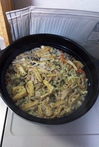 舞茸と筍の土鍋炊き込みご飯