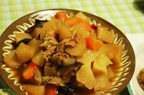 味がしみわたるぅ~うまうま肉豆腐