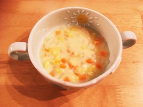 離乳食中期〜粉ミルクでさつまいもシチュー