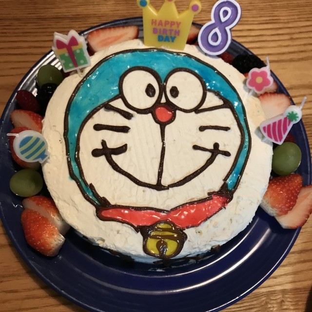 ドラえもんキャラケーキ レシピ 作り方 By みやちん1226 クックパッド