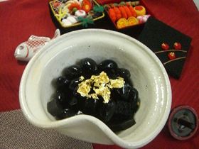 お節料理①黒豆