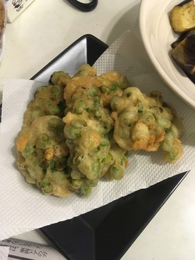 余った天ぷらのたねで枝豆のかき揚げ