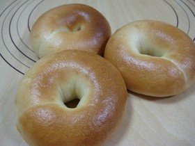 ツルツルピカピカのベーグル
