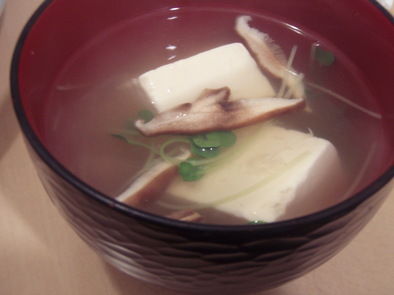 豆腐と蟹の中華スープの写真