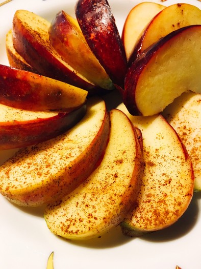 ヘルシー アーユルヴェーダ 焼きリンゴの写真