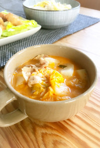 豚キムチ味噌煮込みスープ