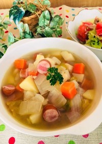 大豆野菜ウィンナーのコトコト煮込みスープ